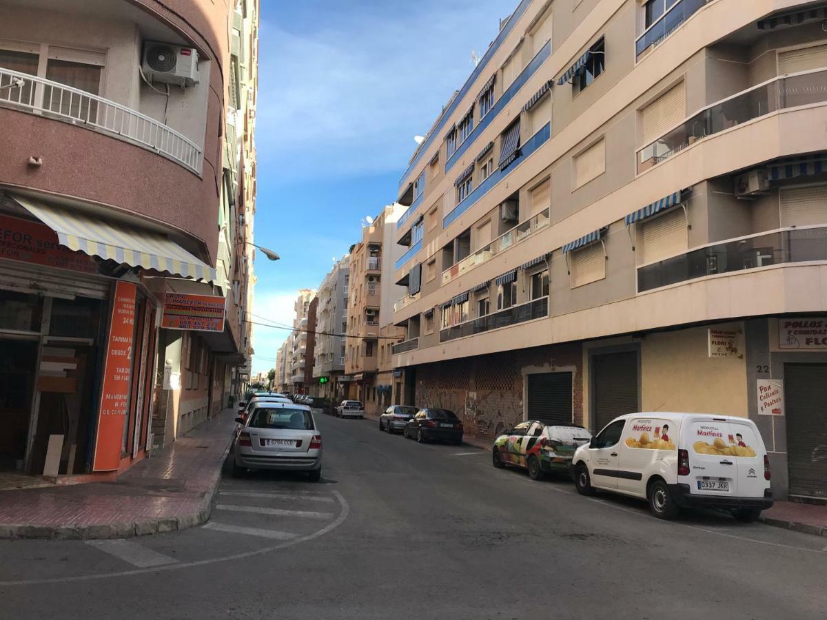 Homely Apartments Noruega Torrevieja Exteriör bild